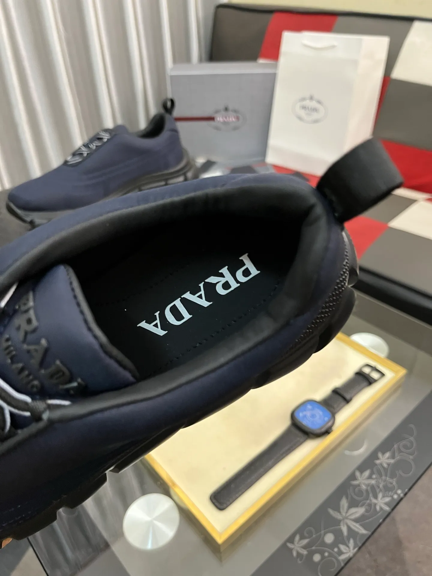 Men's shoes 💰560⌚️⌚️【PRADA】Prada - high-end quality original order 🔍🔍🔍 casual sports shoes - Upper: imported 🔝 Napa calfskin, pebbled calfskin, branded epoxy hollow mesh canvas, shoe body sewn with branded metal fasteners - Lining: water-dyed cowhide - Outsole: ultra-light TPU foam rubber; two-color molded outsole -Ultra-high quality control, fine workmanship, highlighting (high-end, nobility, class) -Size: 38-445️⃣colors available